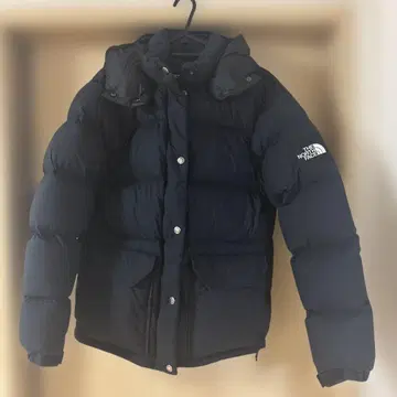 THE NORTH FACE 블랙 다운 자켓