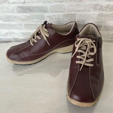 [ 새상품급 ] YONEX 파워 쿠션 워킹화 24.5cm 가죽 신발