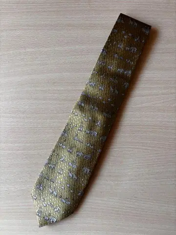TAYA 동물 패턴 넥타이