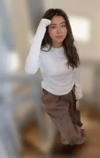Wellness 크루넥 롱슬리브 티