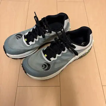 Topo Athletic MTN RACER2 토포 MTN 레이서2