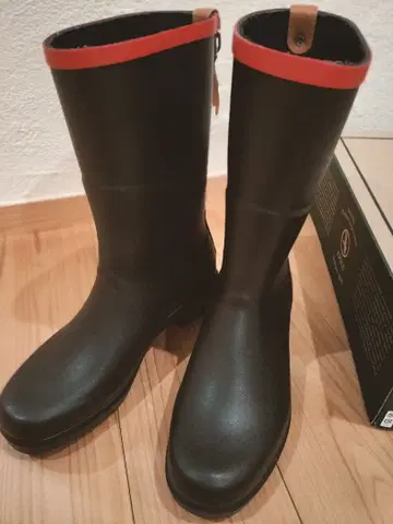 AIGLE 블랙 레인부츠 장화 36