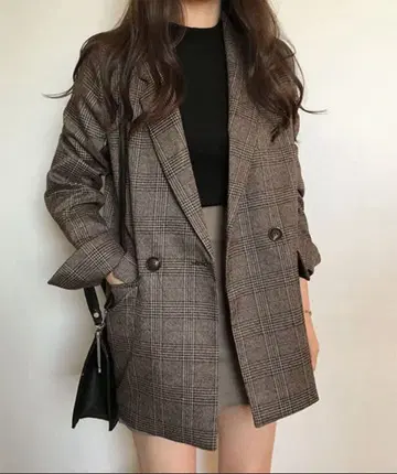 새상품급 글렌체크 패턴 더블 테일러 자켓 L 사이즈