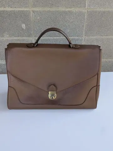 새상품급 PELLE MORBIDA 브라운 가죽 비즈니스 백