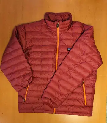 파타고니아 patagonia 다운 자켓 남성용 M 사이즈