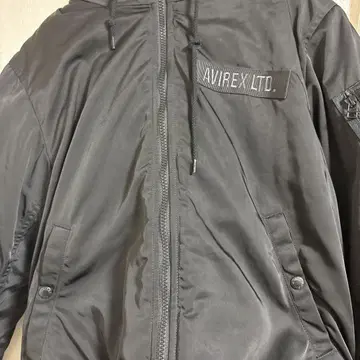 AVIREX LTD. 블랙 다운 자켓