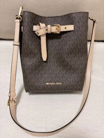 MICHAEL KORS 숄더백 브라운