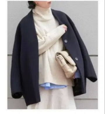 BABYLONE 네이비 노카라 코트