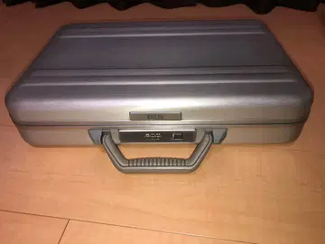 제로 할리버튼 알루미늄제 비즈니스 케이스 실버