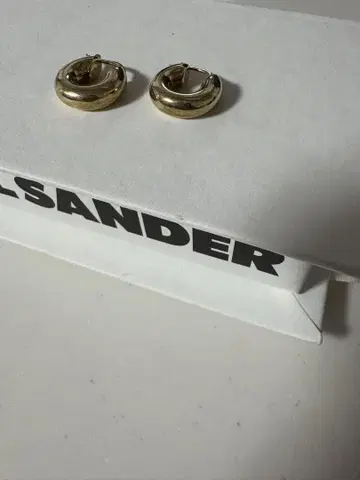 질 샌더 골드 후프 귀걸이*