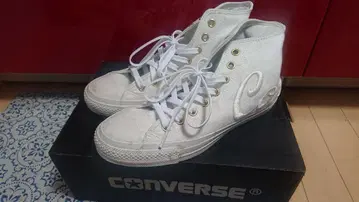 CONVERSE USA제 화이트 하이컷 스니커즈