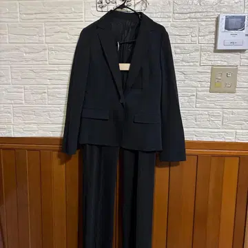노리즈 블랙 수트 셋업
