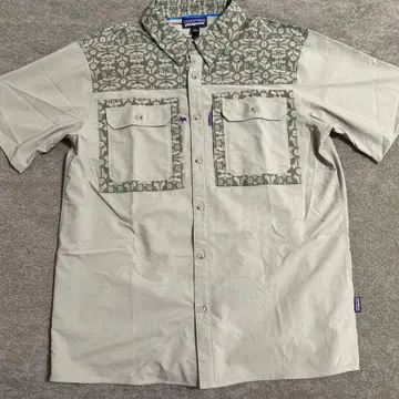 Patagonia 반팔 셔츠 베이지 & 카키