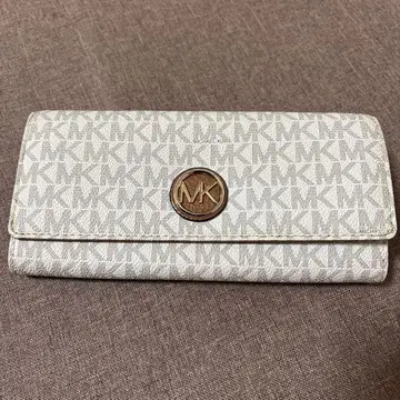 Michael Kors 마이클코어스 장지갑 화이트 계열
