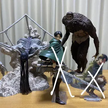 제일복권 진격의 거인 짐승의 거인 종의 거인 피규어 세트