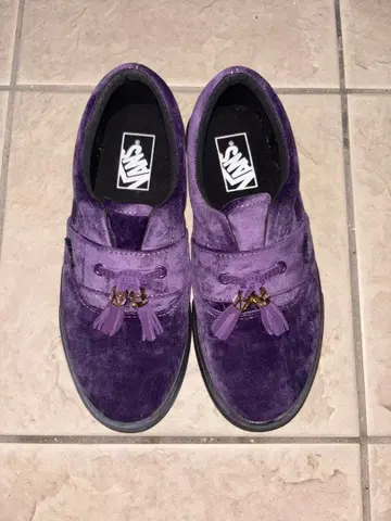 Vans 보라색 스웨이드 스니커즈 태슬 포함