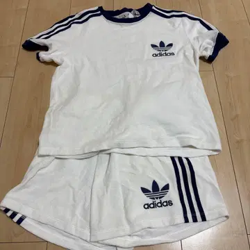 adidas 타월 원단 테리 셋업 반팔