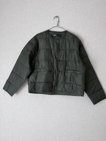 ZARA 다운 아우터 올리브 그린