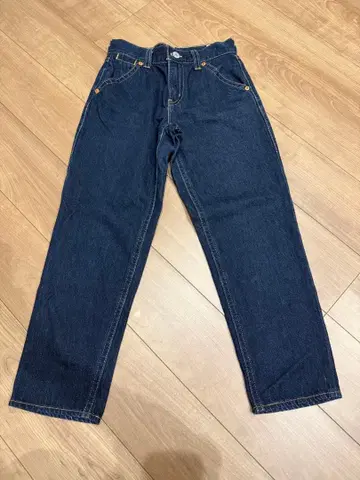 Levi's 다크 블루 테이퍼드 데님