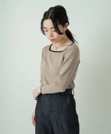 카스타네 kastane 스퀘어 상의