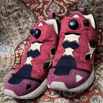 [ 새상품급 ] Reebok x 스트리트 파이터 펌프 퓨리 27.5cm
