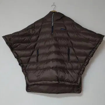 [ THOUSAND MILE ] FREAK'S STORE 별주 다운 판초