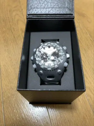 G-SHOCK 실버 GA-V01A-8AJF