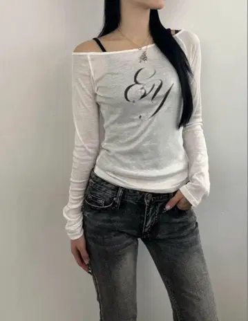 [ 미사용 새상품 익명 배송 ] emmy 로고 시어 티셔츠