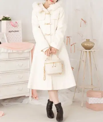 apres jour 인조 모피 더플 코트