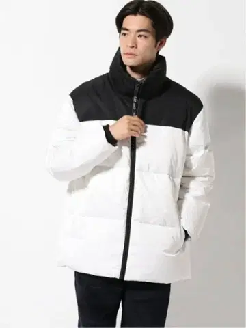 다운 자켓 화이트/블랙