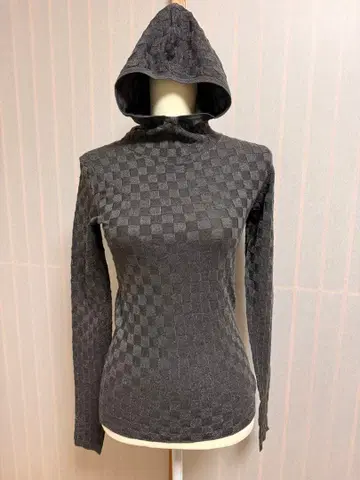 MAISON SPECIAL 다크 그레이 체크 무늬 후드 부착 긴팔