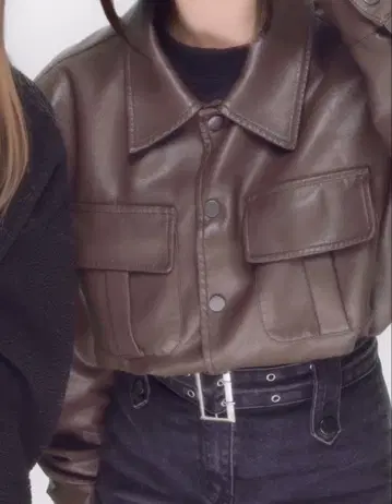 브라운 크롭 자켓 합성 피혁