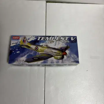 ACADEMY TEMPEST V 1/72 스케일