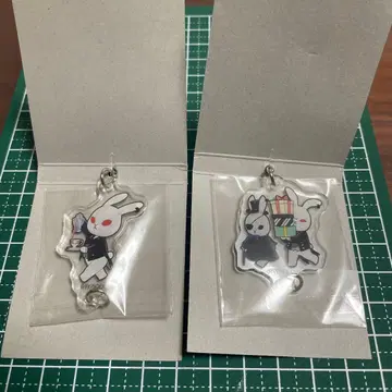 블랙 집사 비터 토끼 참 2개