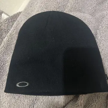 Oakley 블랙 비니