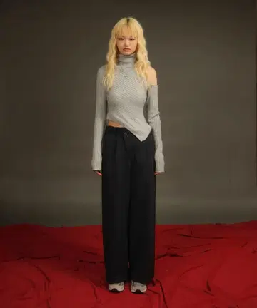 아클렌트 비대칭 디자인 슬랙스 팬츠