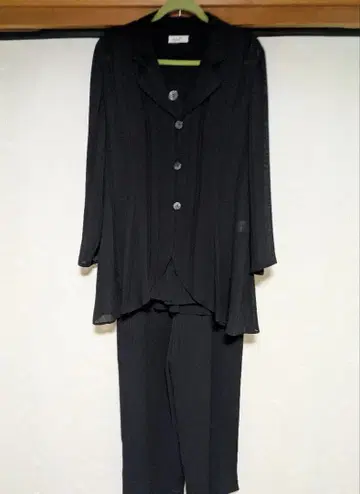 빅 사이즈 블랙 주름 가공 셋업 (끈 벨트 포함)
