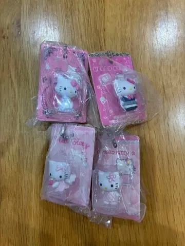 헬로키티 캡슐 토이 4개 세트 패키지 미니어처 컬렉션