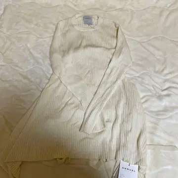 ANNUAL wrap pullover
