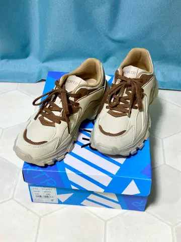 스니커즈 더비슈즈 통굽 베이지 23cm