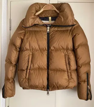 Herno 와이드 넥 퍼 자켓