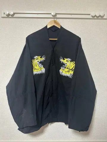ESSAY SUKAJAN TIGER SHIRT 에세이 셔츠