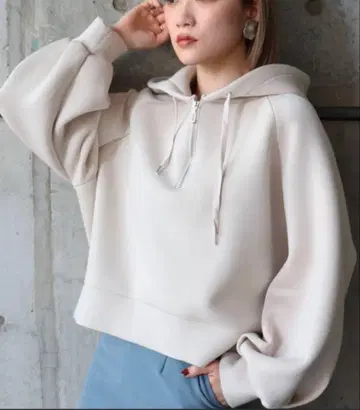 새상품 [ MURUA / 무루아 ] 하프 지퍼 후드티