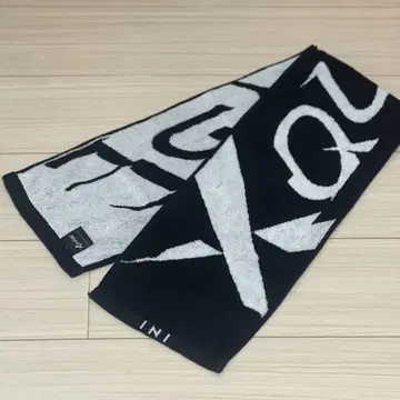 INI XQUARE 굿즈 머플러 타월
