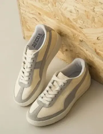 푸마 에미 한정판 콜라보 스니커즈 23cm