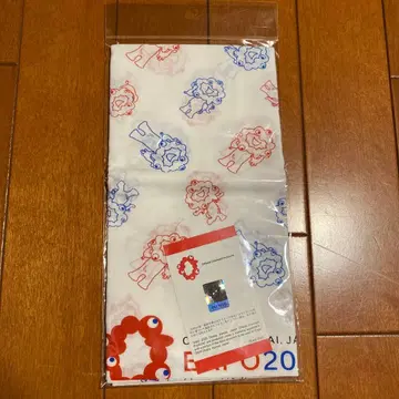 미야쿠미야쿠 손수건
