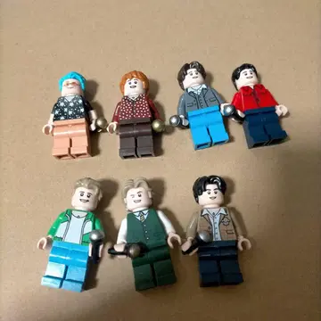 BTS LEGO 미니 피규어 랩몬스터 진 윤기 제이홉 지민 뷔 정국