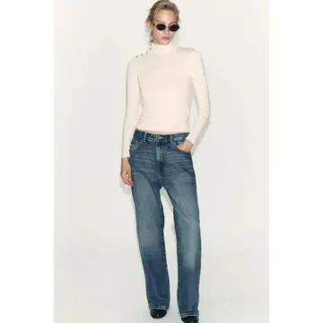 ZARA 버튼 니트 스웨터
