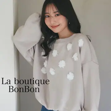 La boutique BonBon 플라워 모티브 종이상자 풀오버