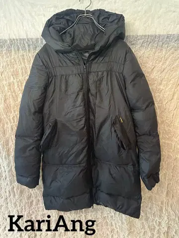후드 부착 블랙 다운 자켓
